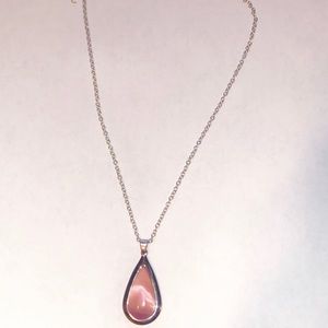 Women’s necklace